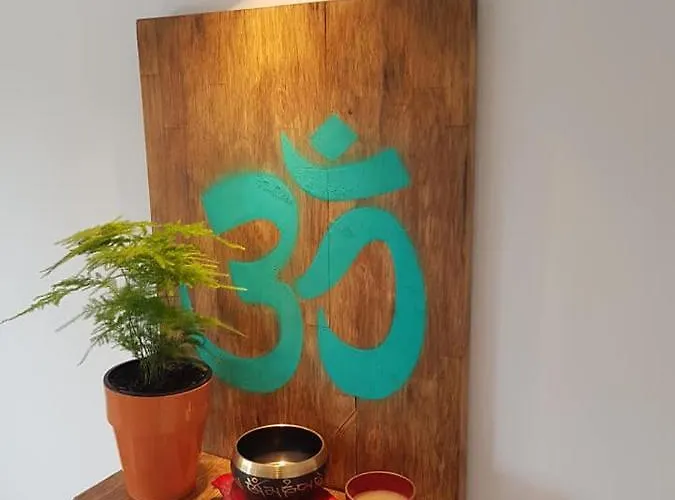 La Belmontaise Couette-café