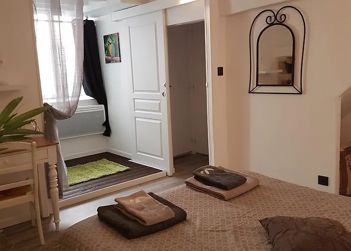 La Belmontaise 3* Beaumont-sur-Sarthe